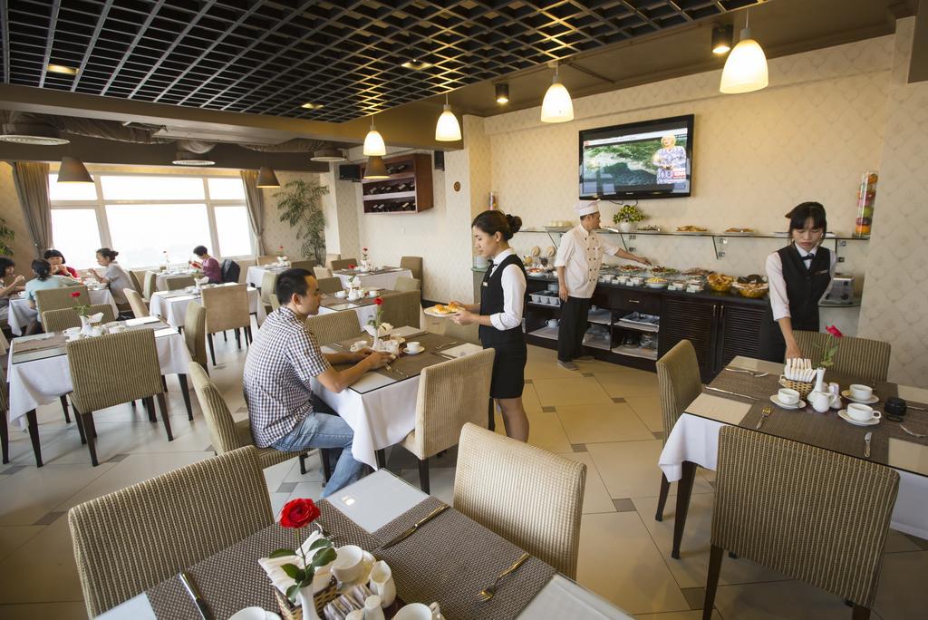 Adamas Hanoi Hotel Екстериор снимка