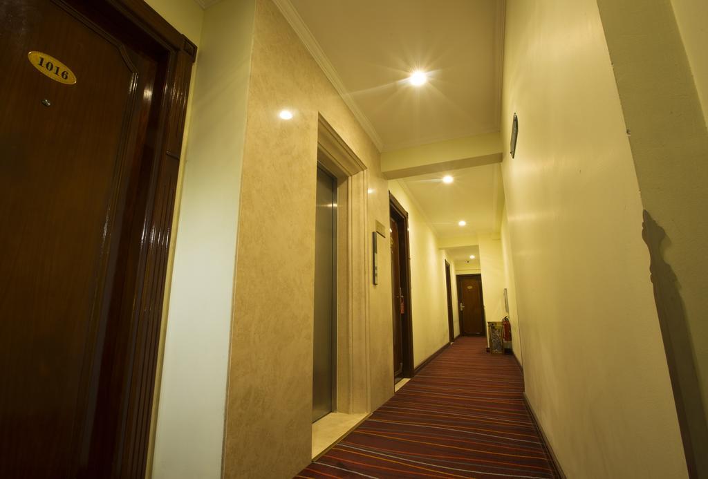 Adamas Hanoi Hotel Екстериор снимка