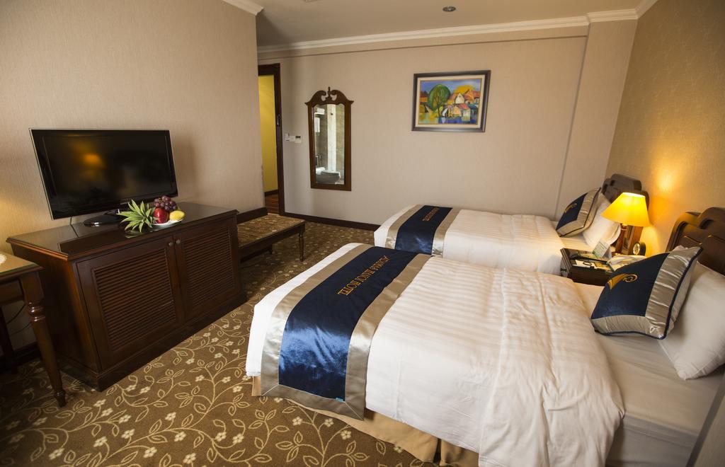 Adamas Hanoi Hotel Екстериор снимка