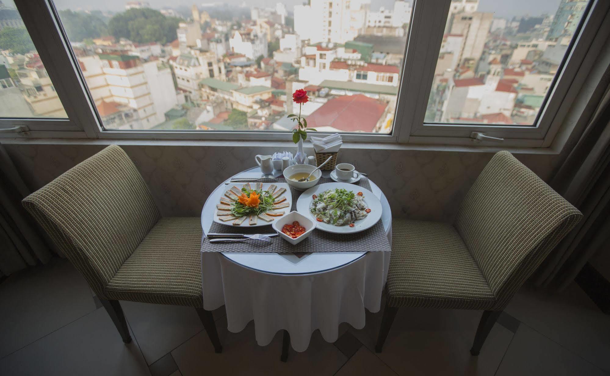 Adamas Hanoi Hotel Екстериор снимка