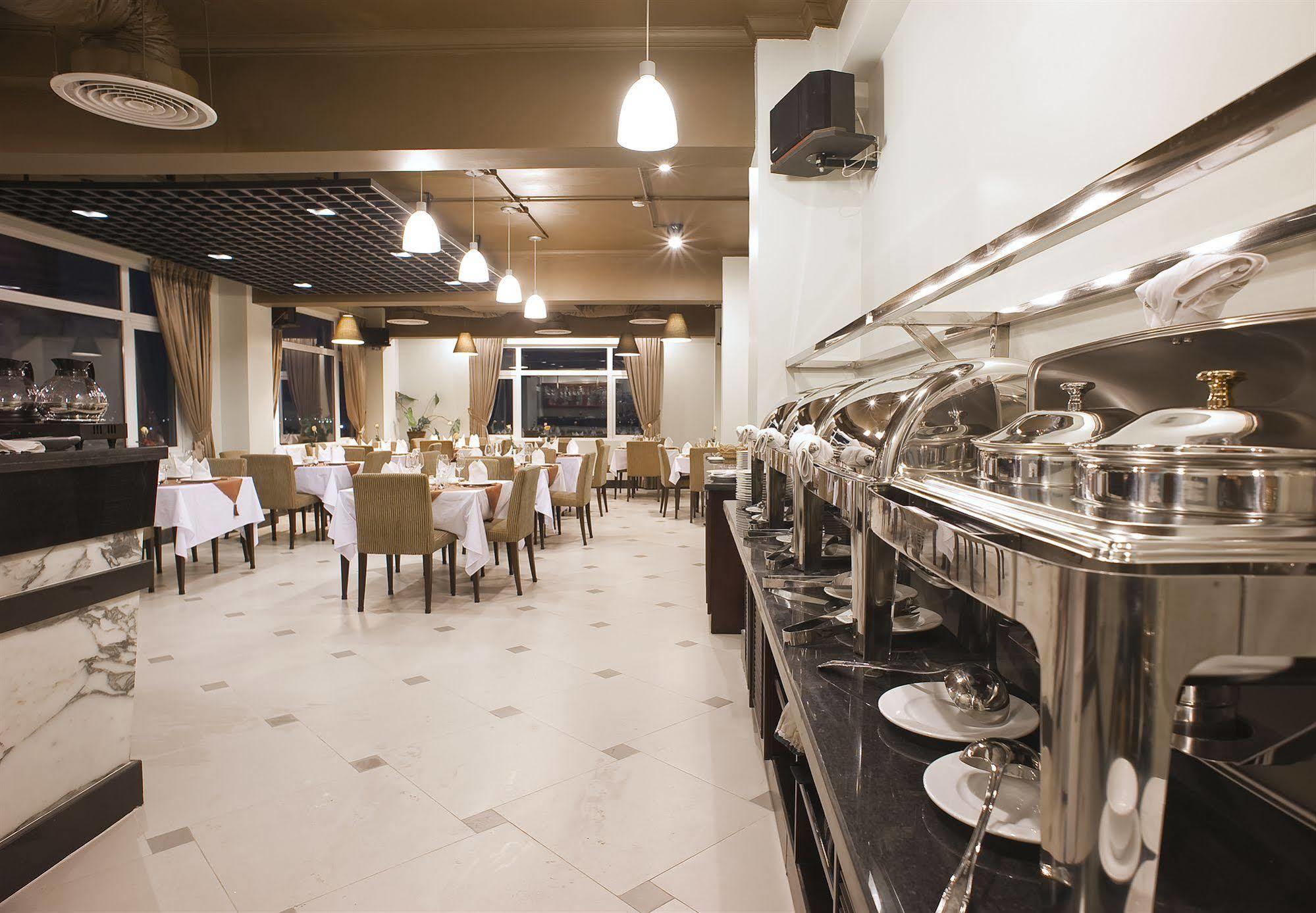 Adamas Hanoi Hotel Екстериор снимка