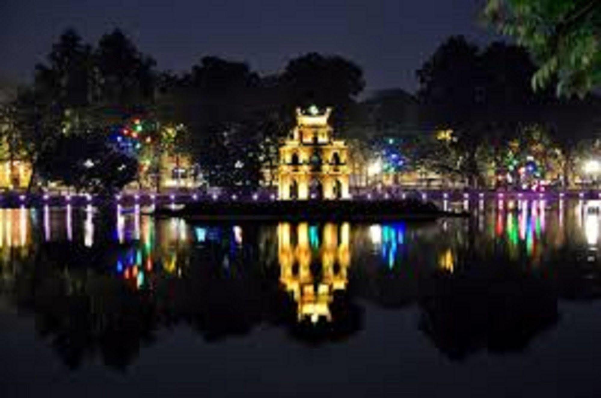 Adamas Hanoi Hotel Екстериор снимка
